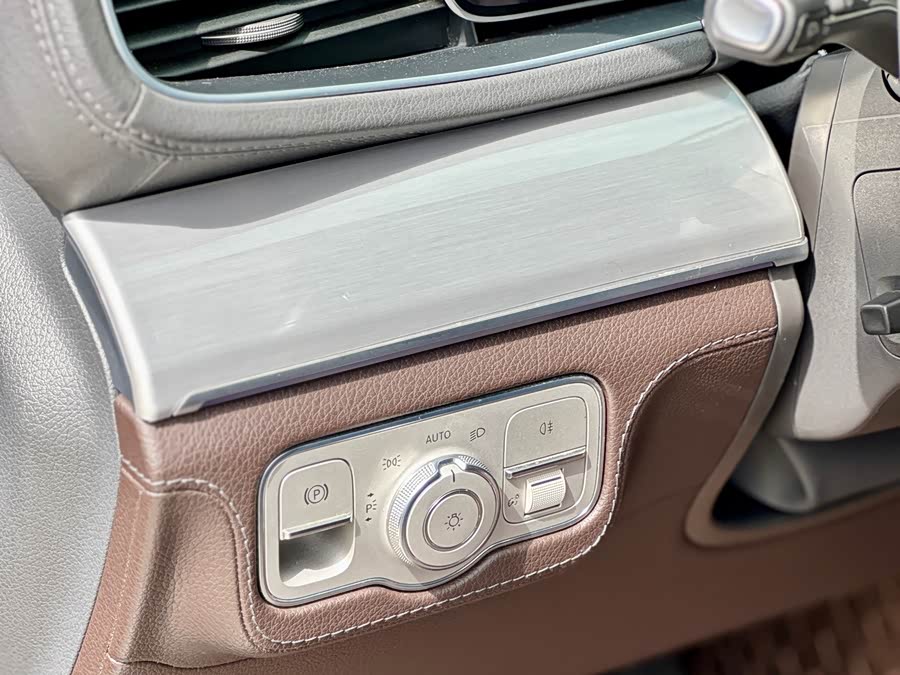 Mercedes-Benz GLE 2020 — фото 26