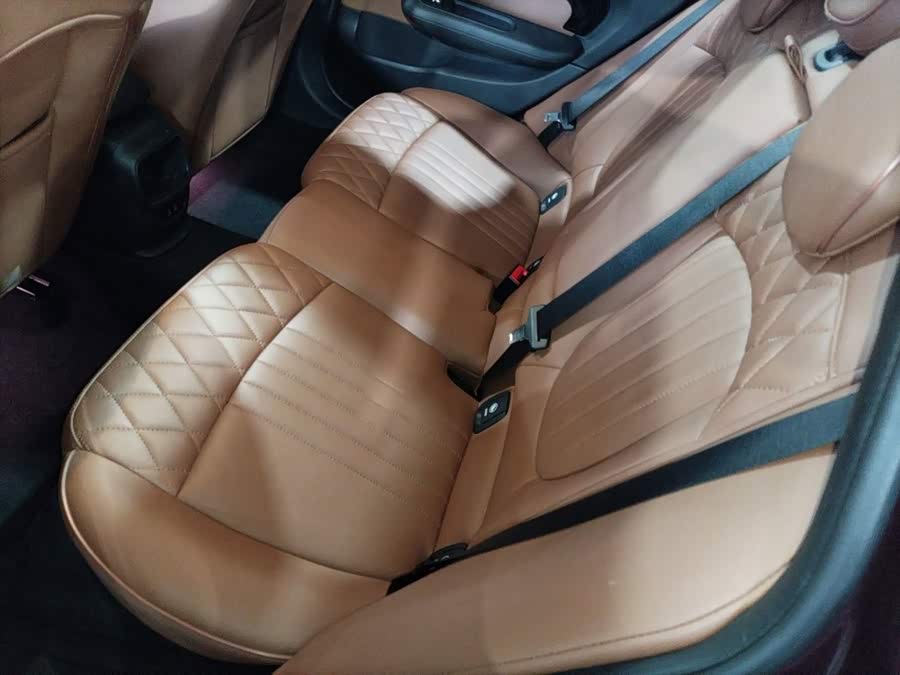 MINI Clubman 2018 — фото 13
