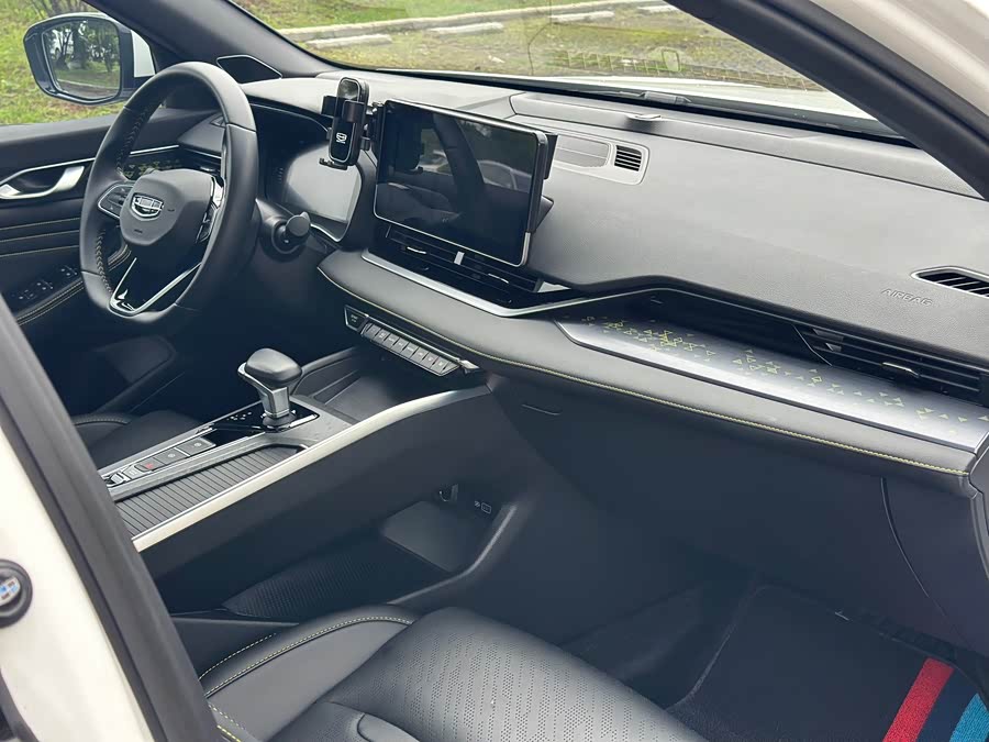 Geely Xingrui 2023 — фото 15