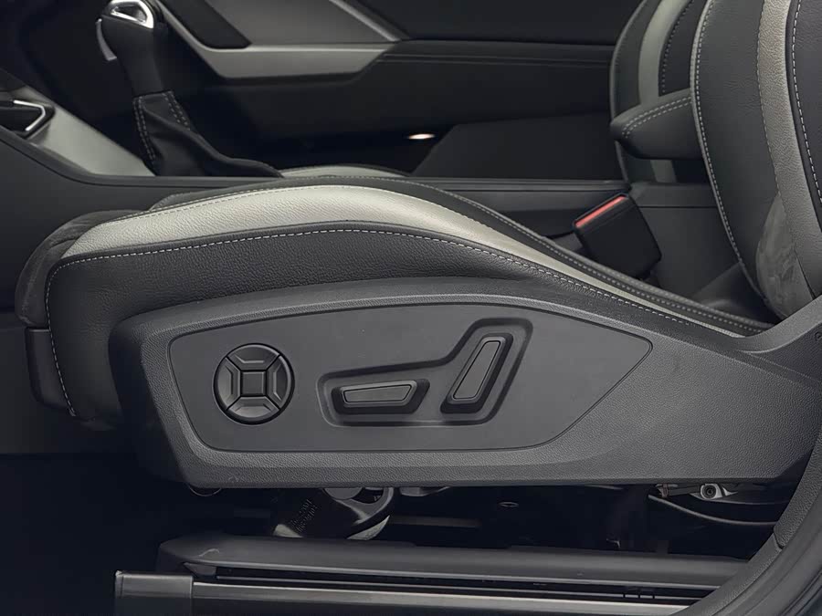 Audi Q3 2023 — фото 22