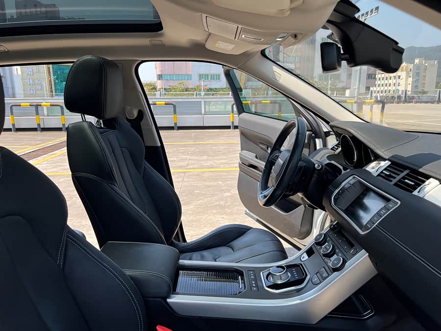 Land Rover Range Rover Evoque 2015 — фото 21