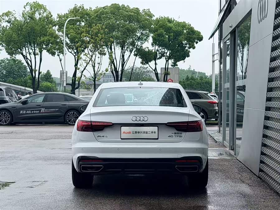 Audi A4L 2025
