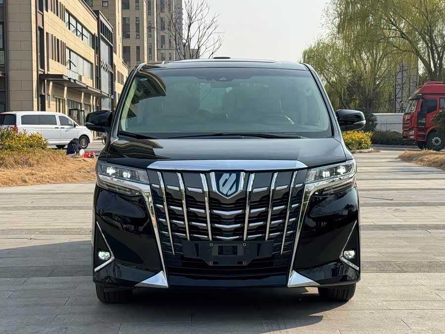 Toyota Alphard 2020