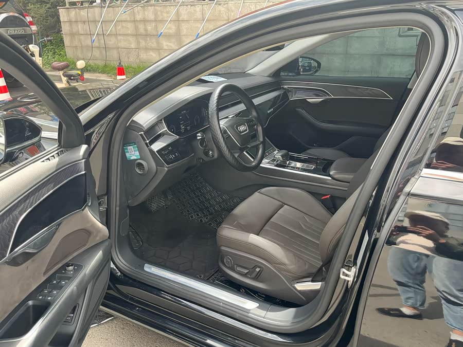 Audi A8 2018