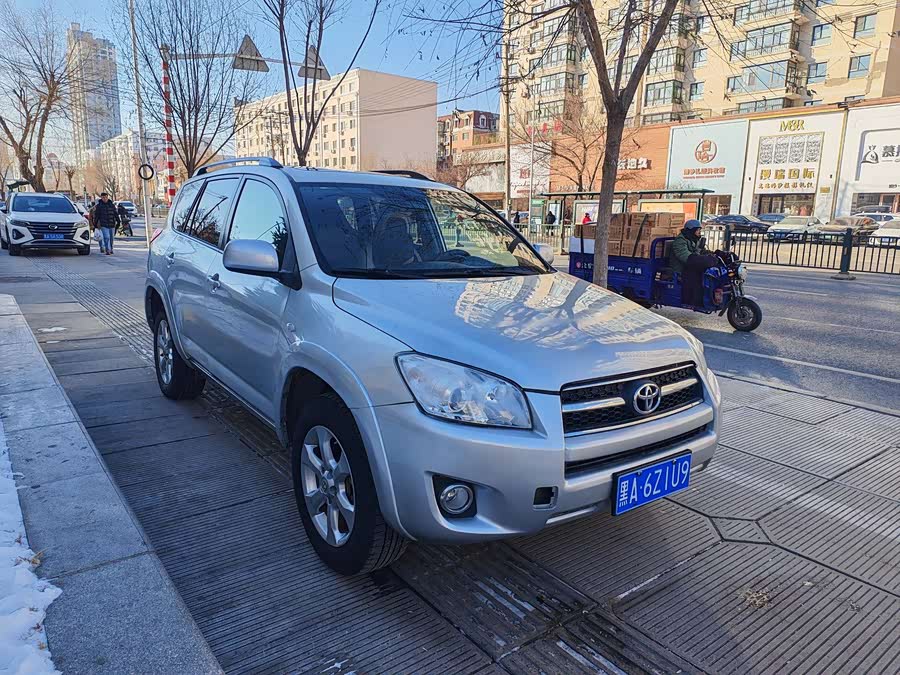Toyota RAV4 2009