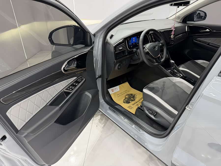 Jetta VS7 2022