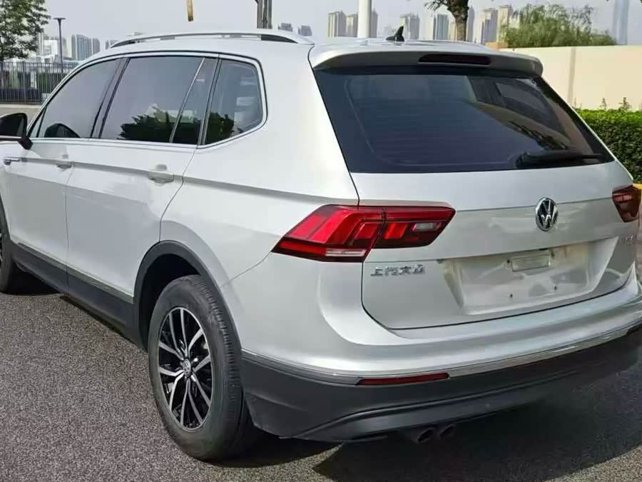 Volkswagen Tiguan L 2018