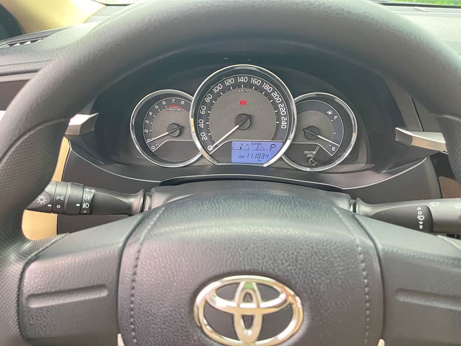 Toyota Levin 2016 — фото 13