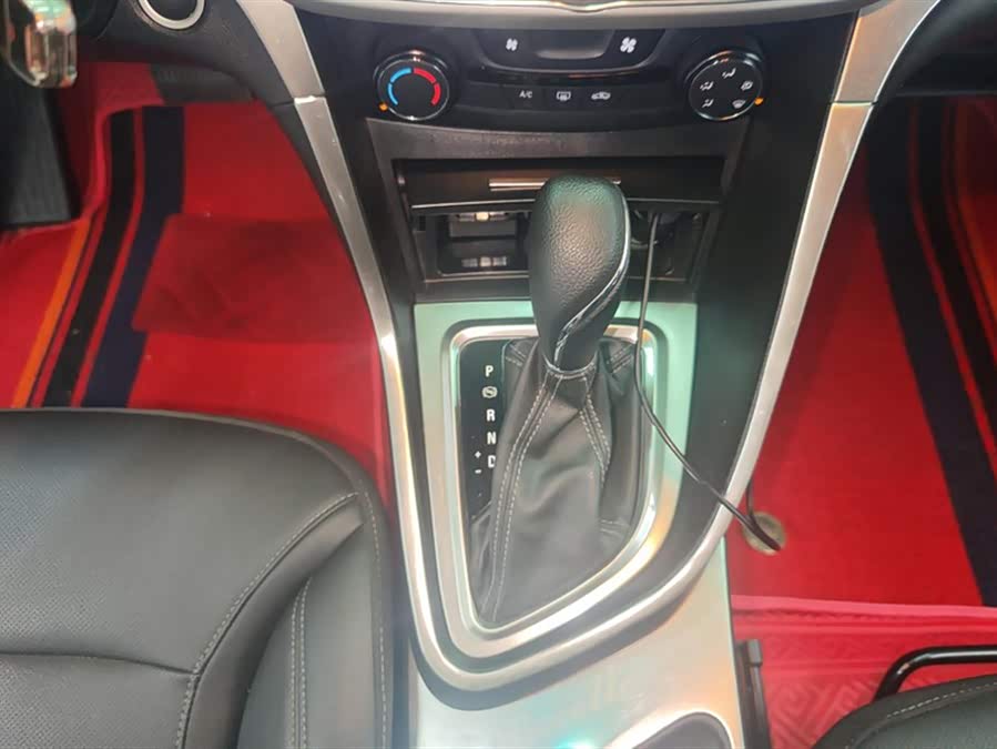 Buick Excelle GT 2021 — фото 16