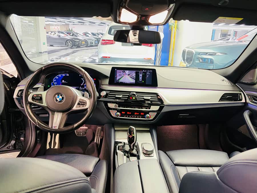 BMW 5 Series 2020