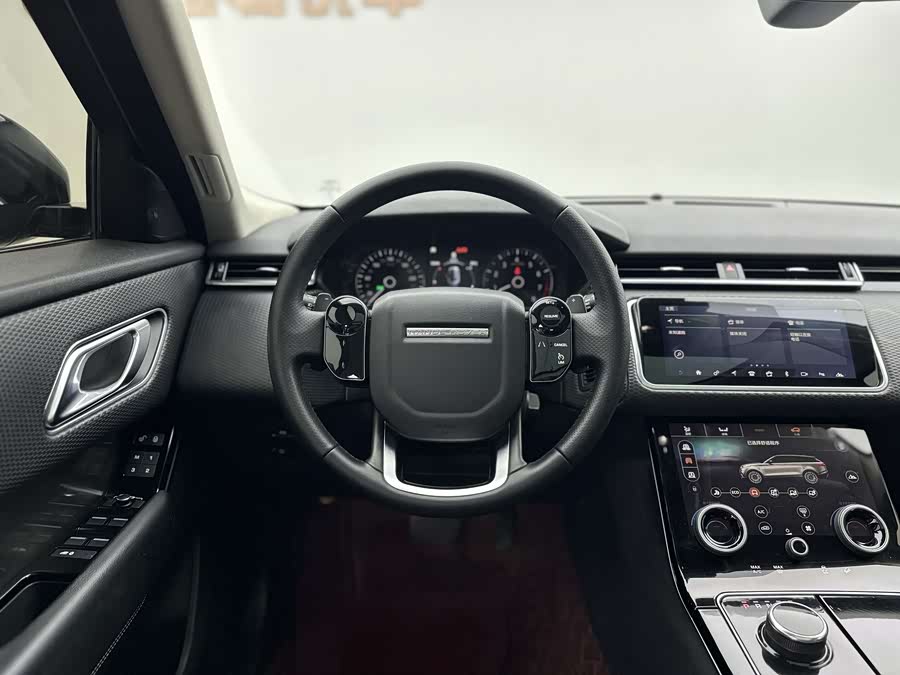 Land Rover Range Rover Velar 2017 — фото 8