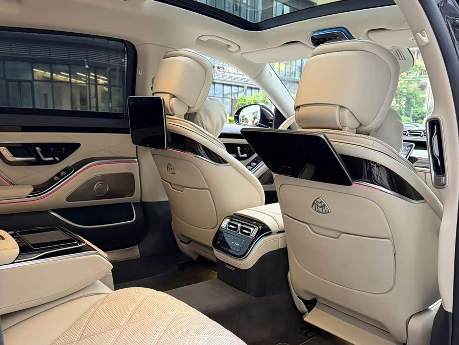 Mercedes-Benz Maybach S-Class 2021 — фото 9