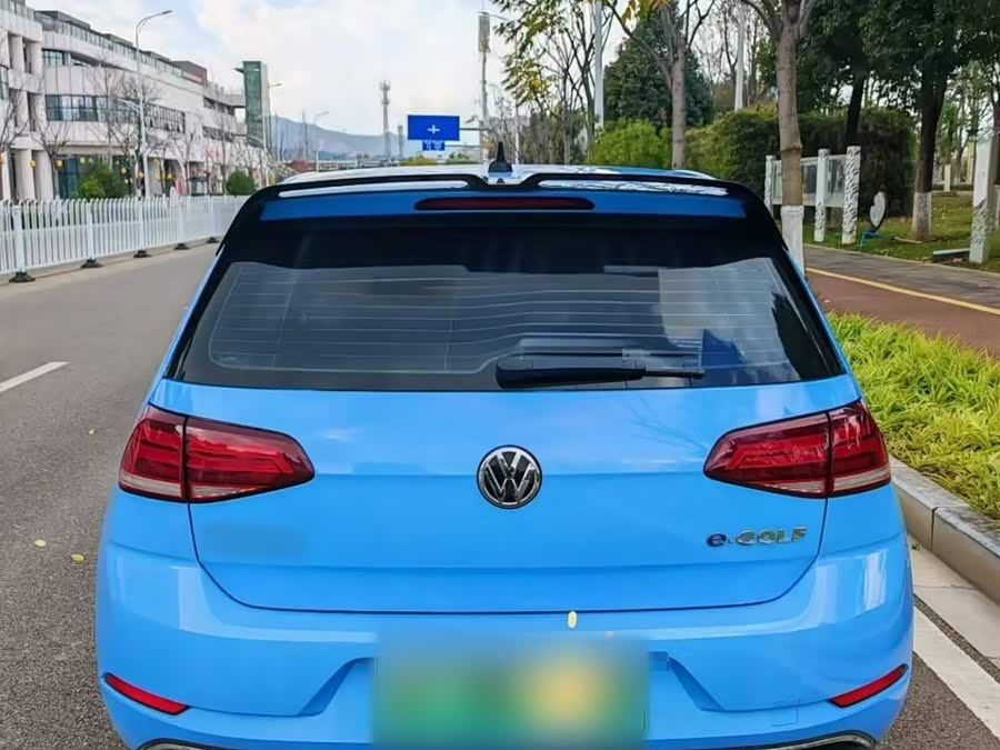 Volkswagen Golf Pure Electric 2020