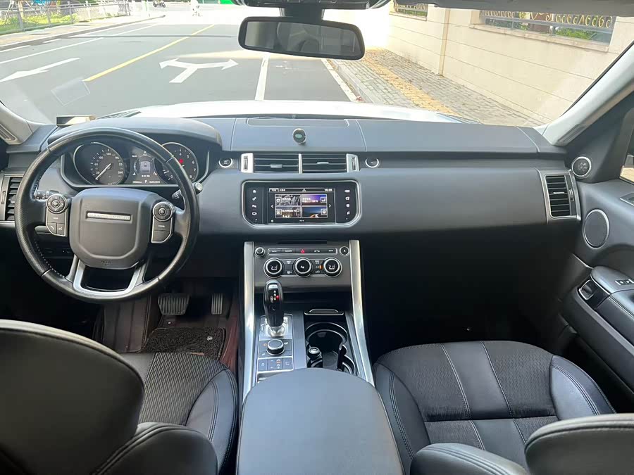 Land Rover Range Rover Sport 2016