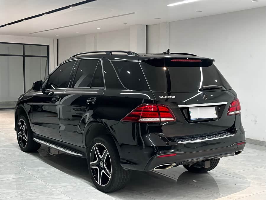 Mercedes-Benz GLE 2017