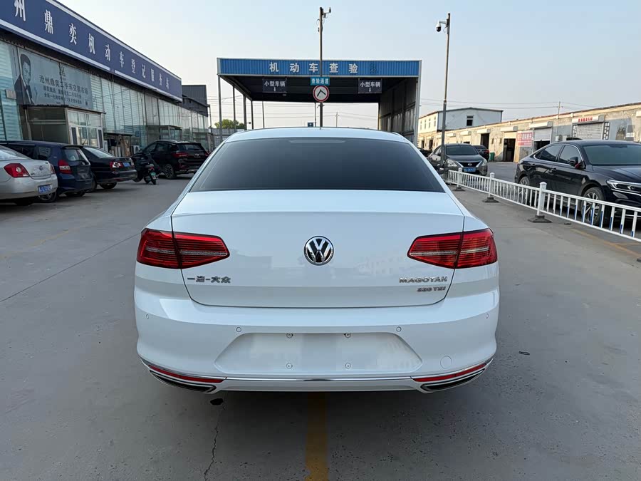 Volkswagen Magotan 2017