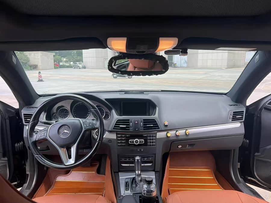 Mercedes-Benz E-Class 2011