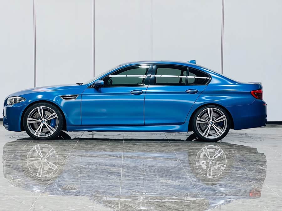 BMW M5 2014