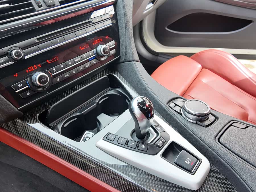 BMW M6 2015