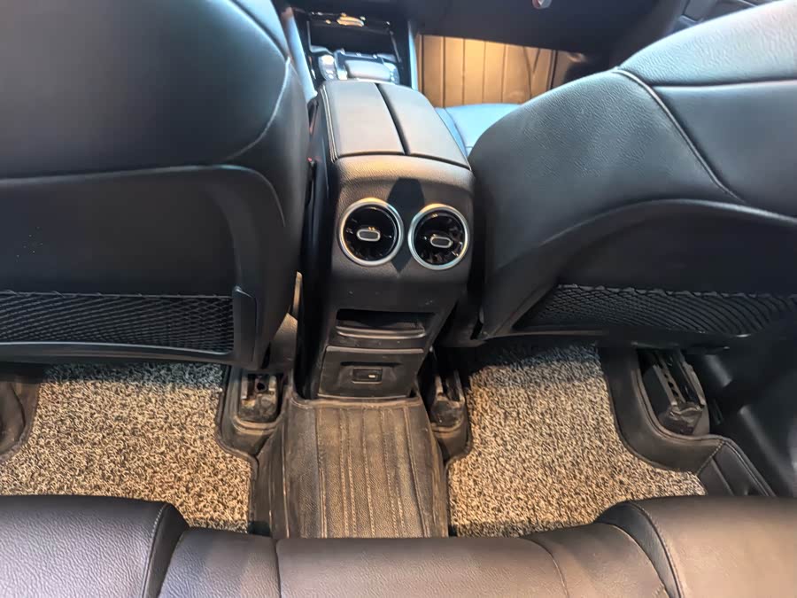Mercedes-Benz GLA 2023 — фото 14