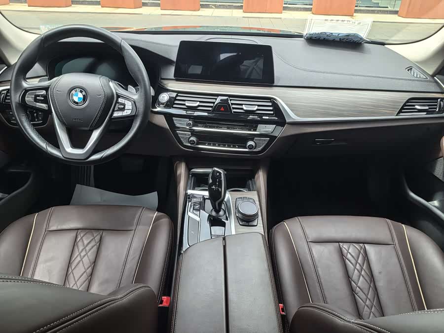 BMW 5 Series 2019