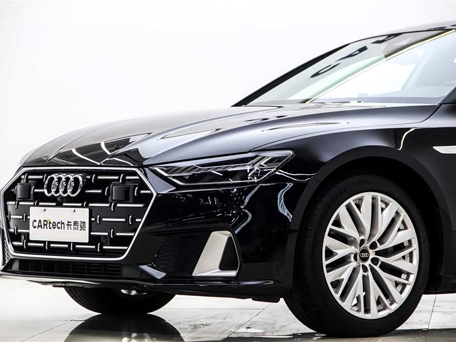 Audi A7L 2024 — фото 9