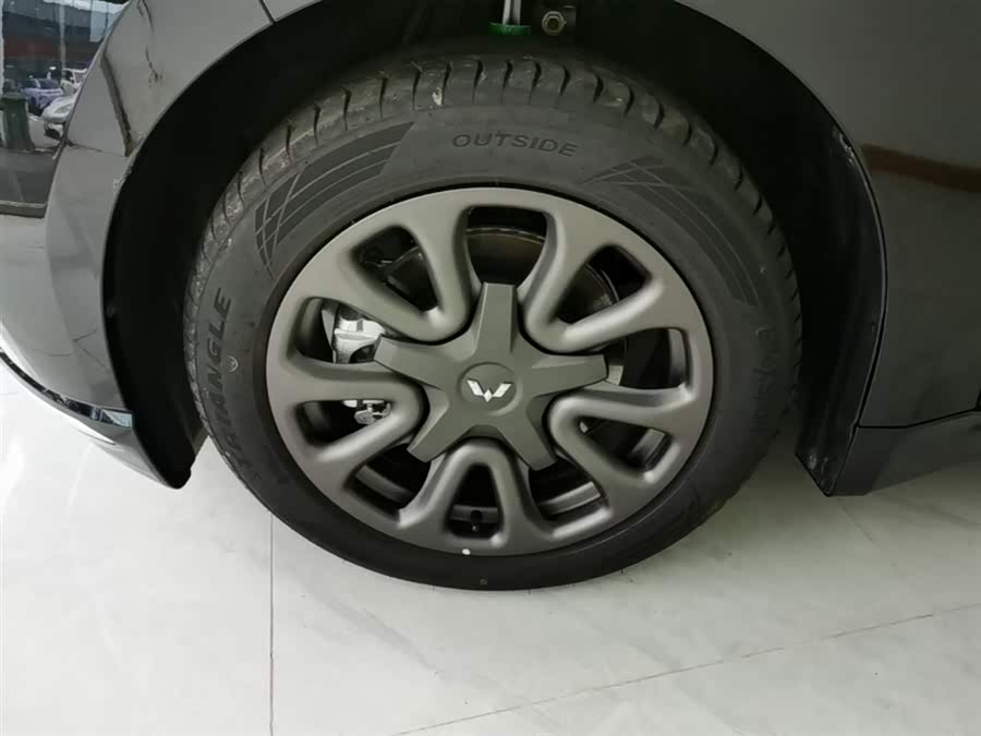 Wuling Starlight 2025 — фото 23
