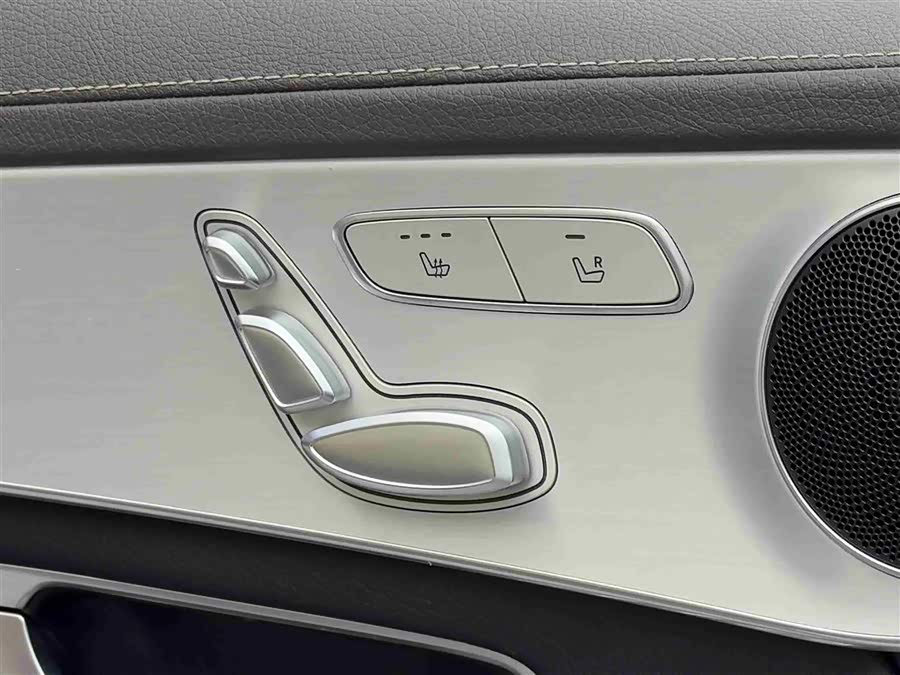 Mercedes-Benz GLC 2021 — фото 16