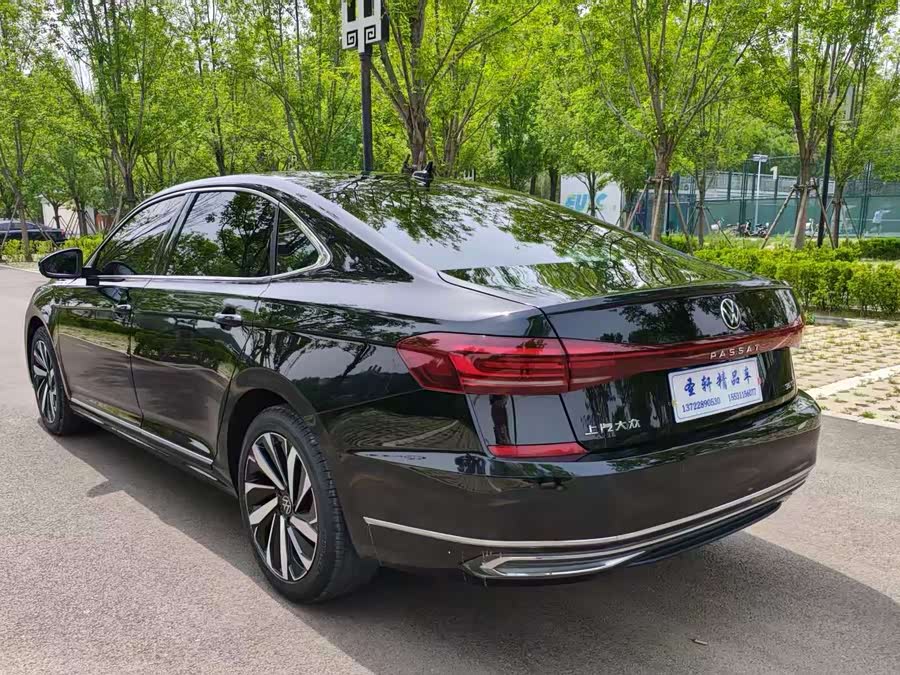 Volkswagen Passat 2022