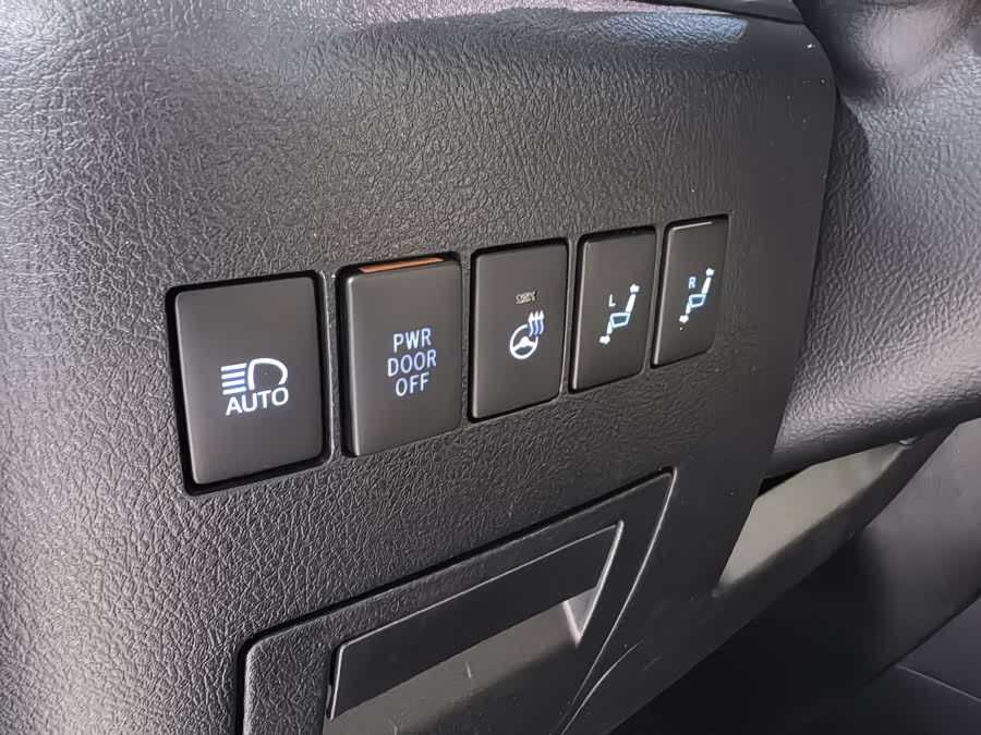 Toyota Alphard 2018