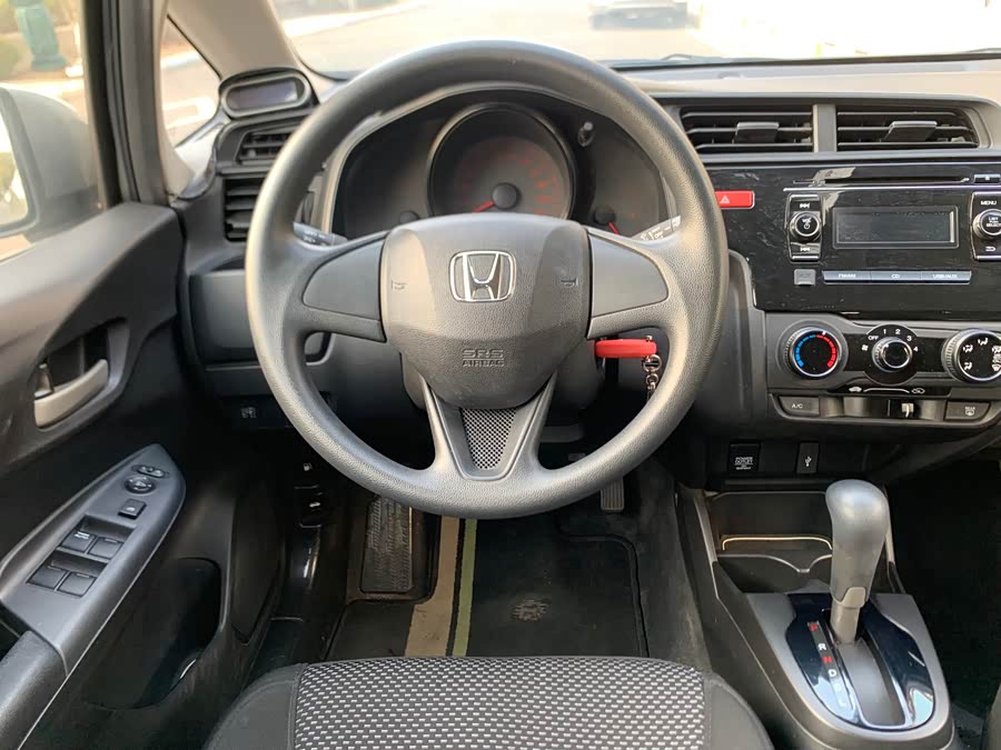 Honda Fit 2016 — фото 14