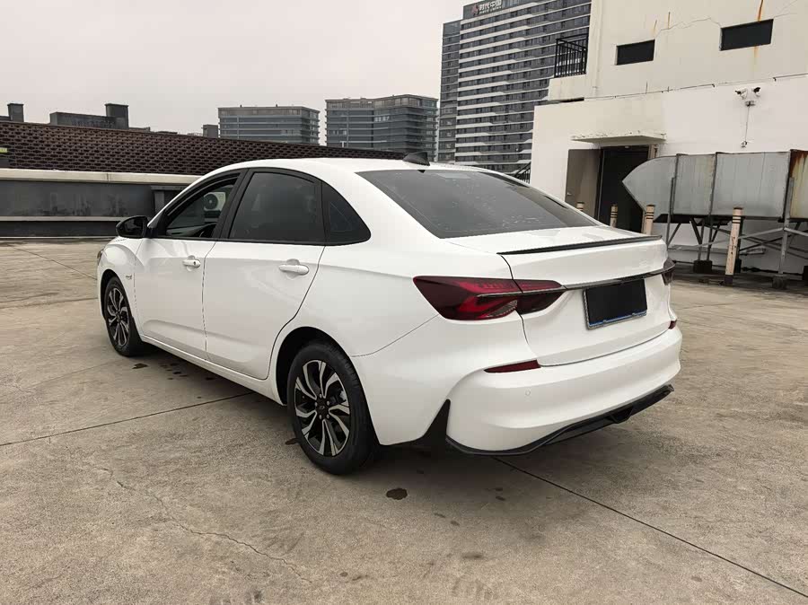 Chevrolet Cruze 2019 — фото 15