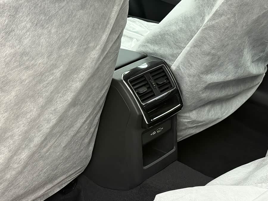 Skoda Speedy 2025 — фото 13