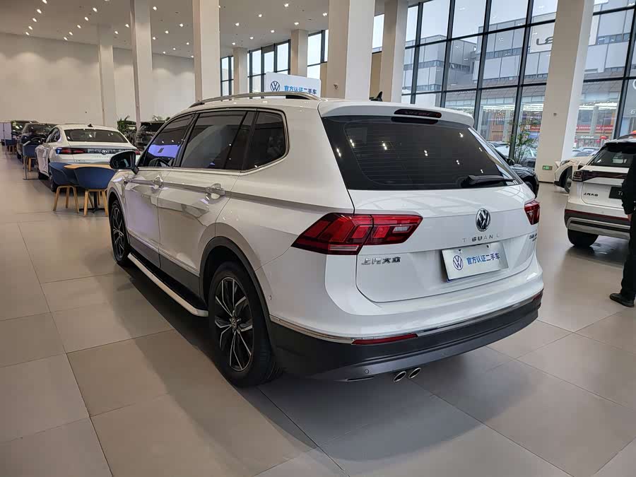Volkswagen Tiguan L 2019