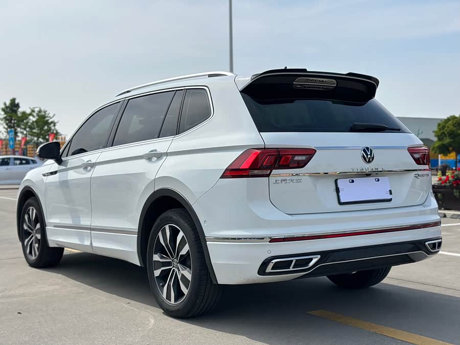 Volkswagen Tiguan L 2024
