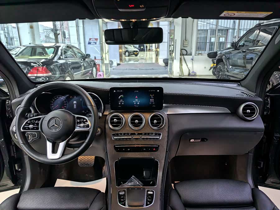 Mercedes-Benz GLC 2021 — фото 10
