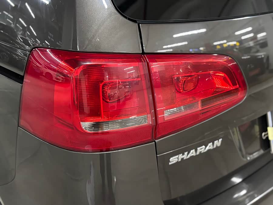 Volkswagen Sharan 2015 — фото 13