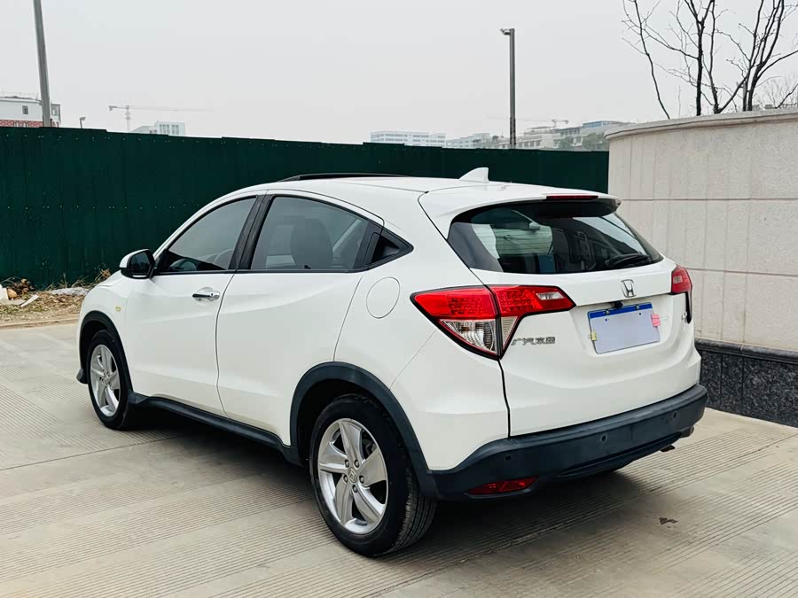 Honda Vezel 2020 — фото 11