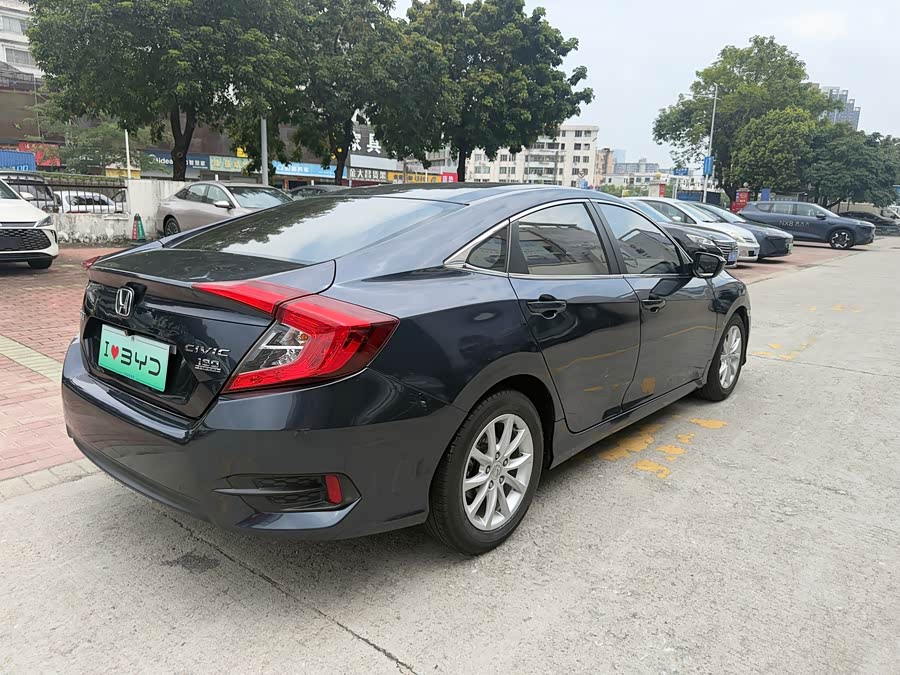Honda Civic 2016 — фото 10