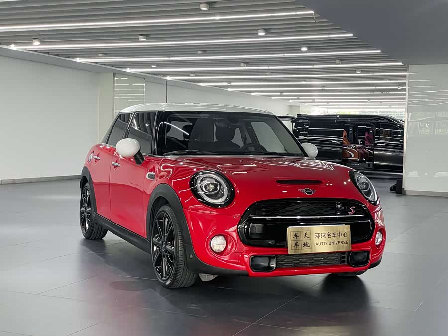 MINI MINI 2019