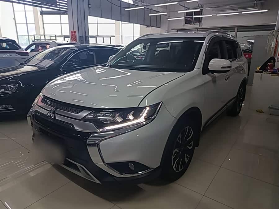 Mitsubishi Outlander 2019