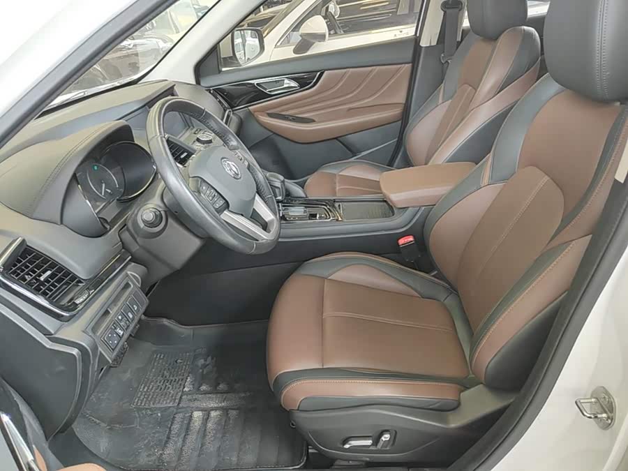 Dongfeng Fengshen AX7 2018 — фото 15