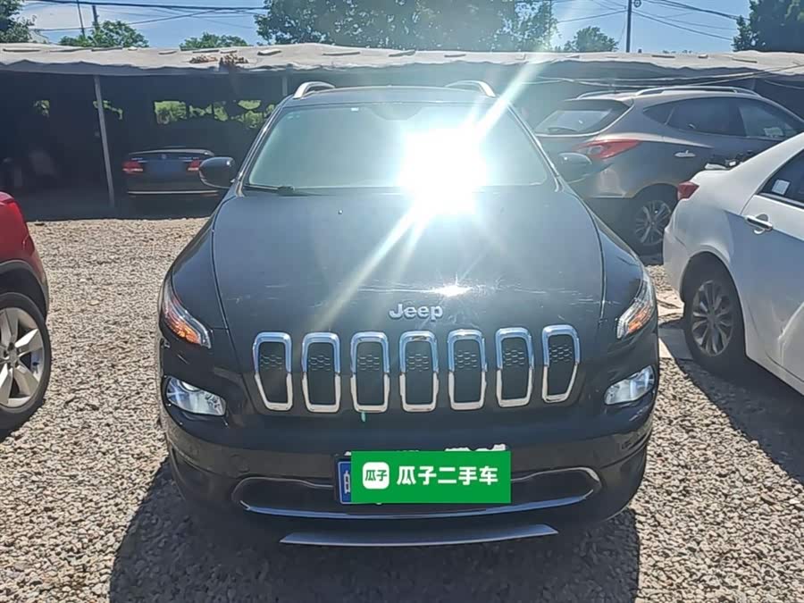 Jeep Cherokee 2017