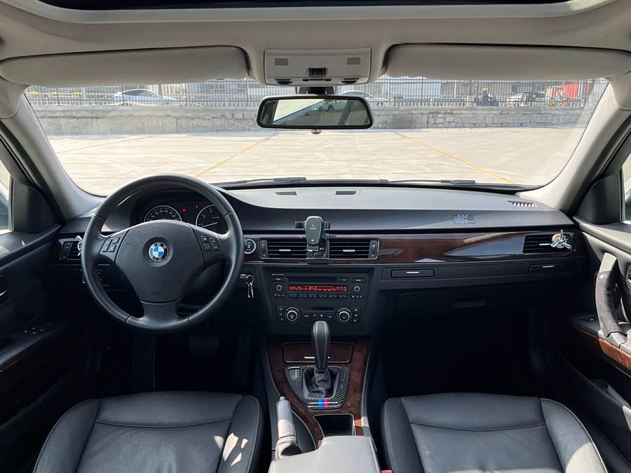 BMW 3 Series 2012 — фото 10