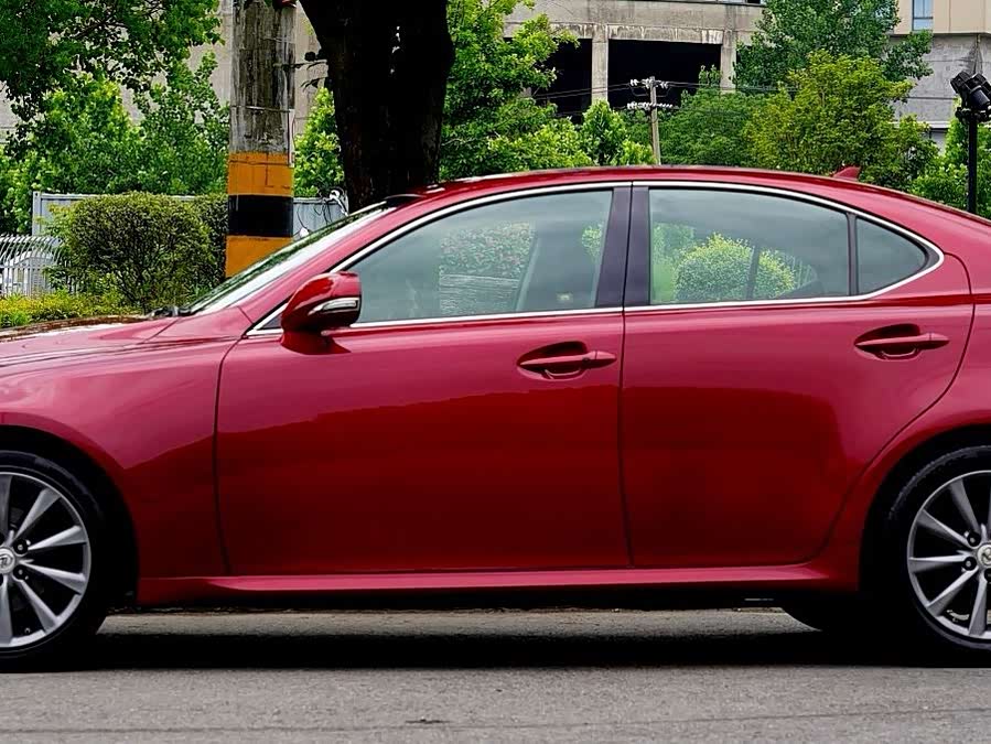 Lexus IS 2009