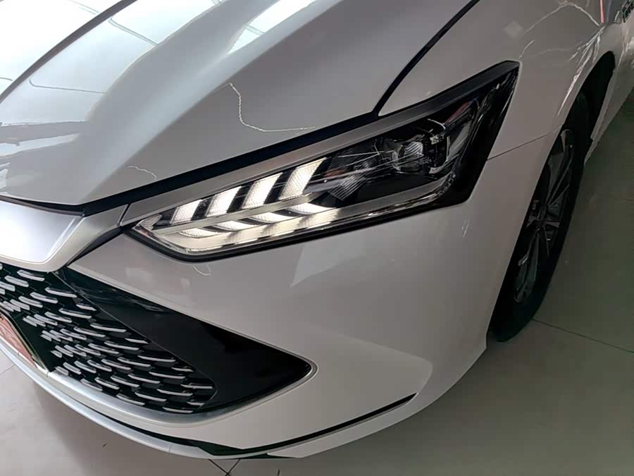 BYD Qin PLUS 2023 — фото 24