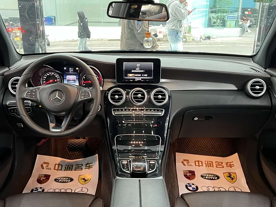 Mercedes-Benz GLC 2018 — фото 14