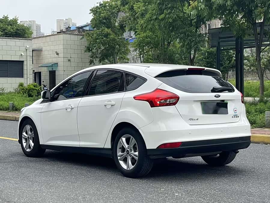 Ford Focus 2015