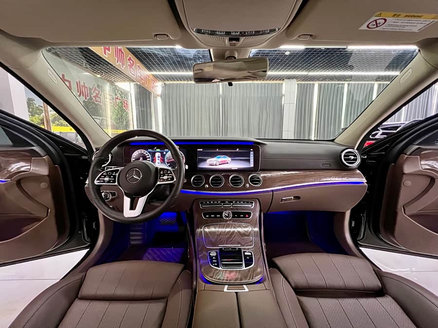 Mercedes-Benz E-Class 2020 — фото 16