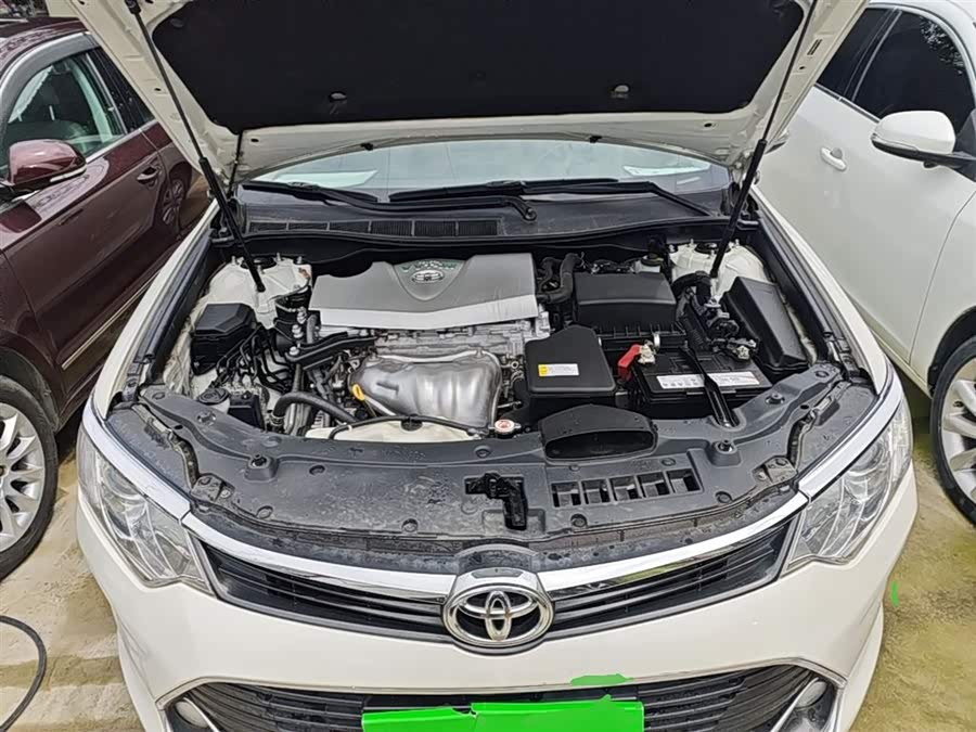 Toyota Camry 2016 — фото 20